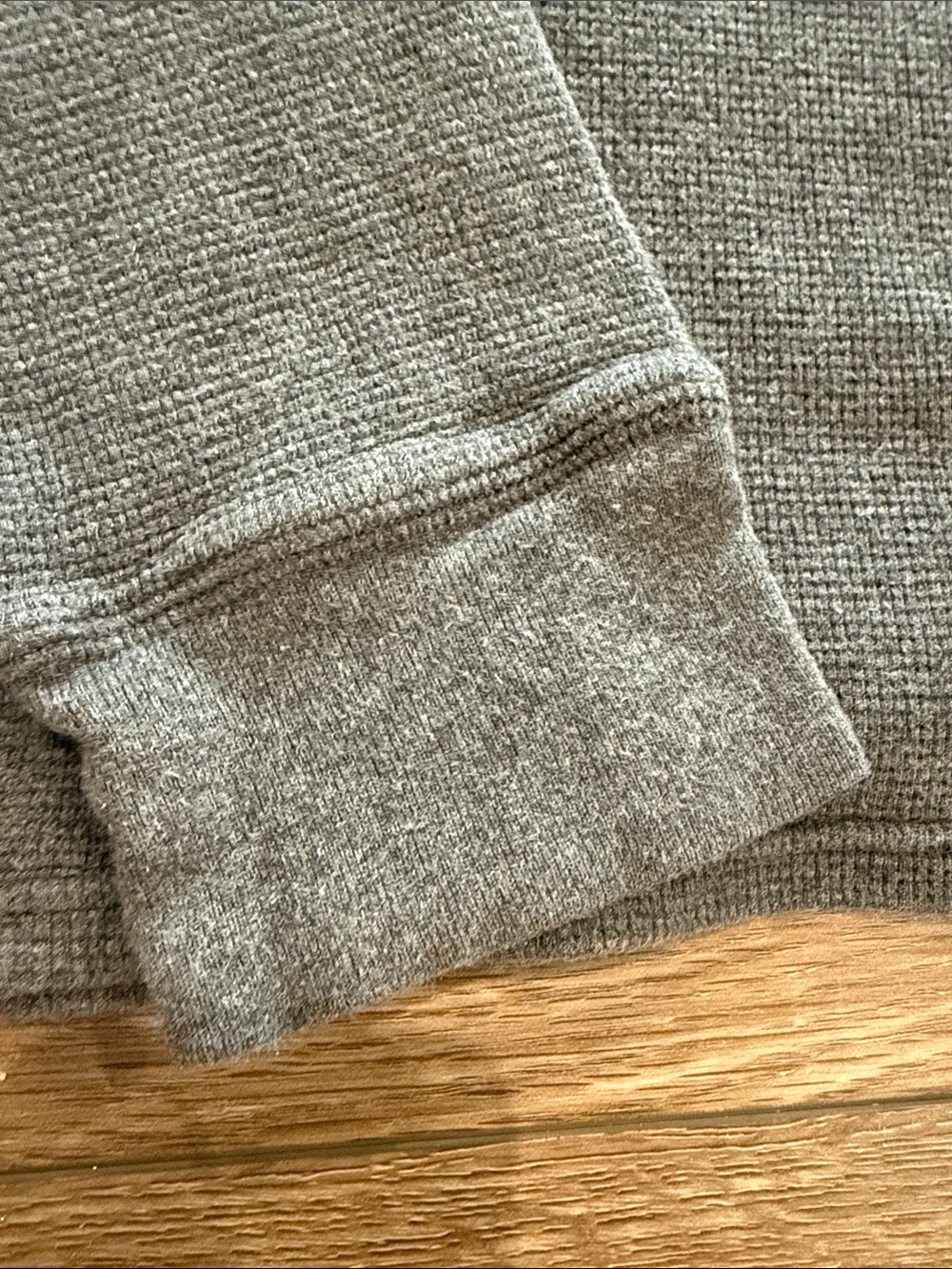 Polo by Ralph Lauren Gray Crewneck Sweater with Contrast Trim - Picture 4 of 4